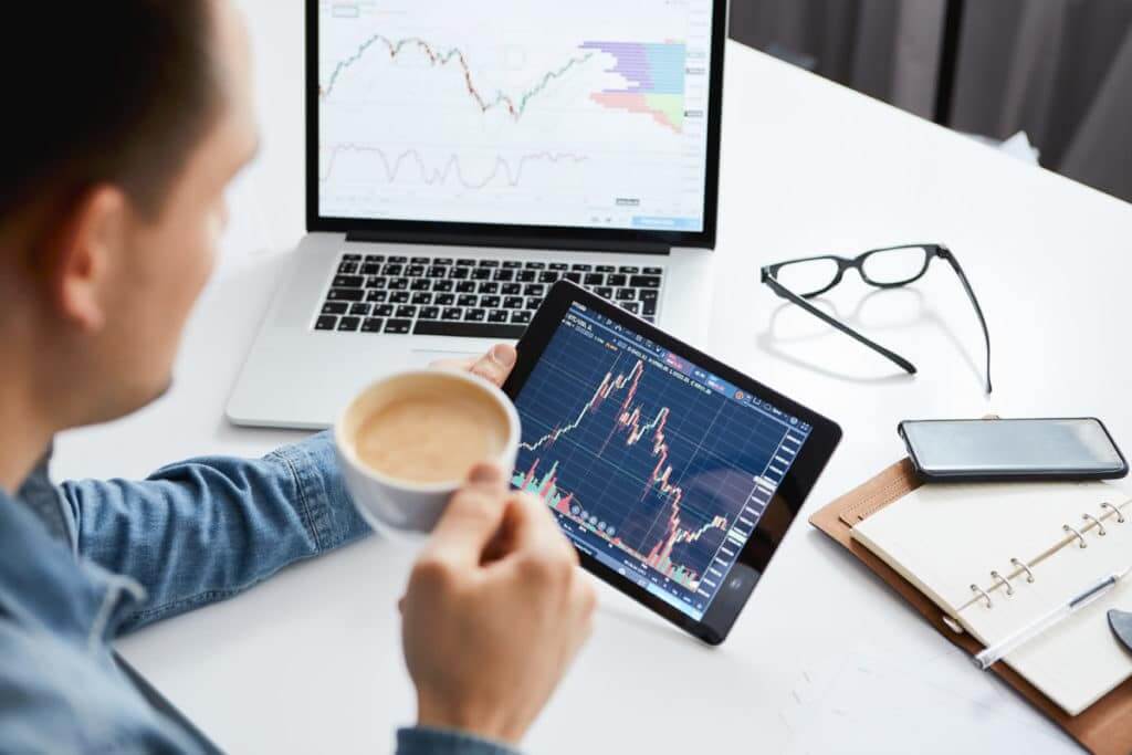 Tips for successful Day Trading. Can it bring profit? 
