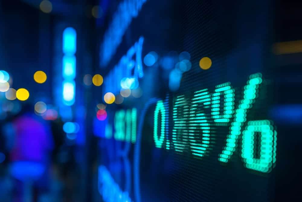 display stock market numbers