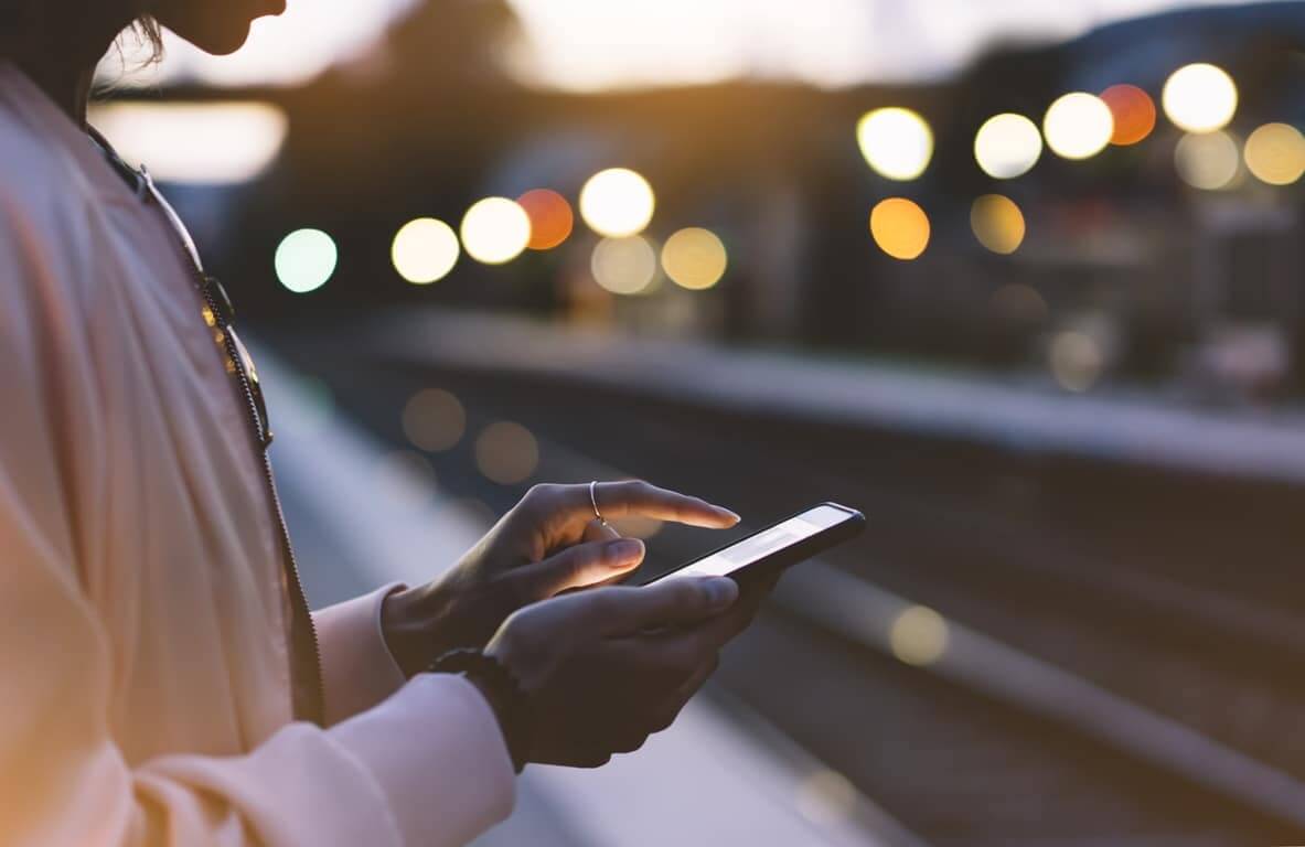 AI CROW ICO (ACRW): Let’s Start Communicating With AI